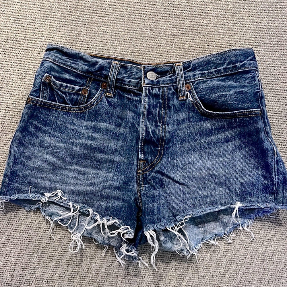 Levi Shorts